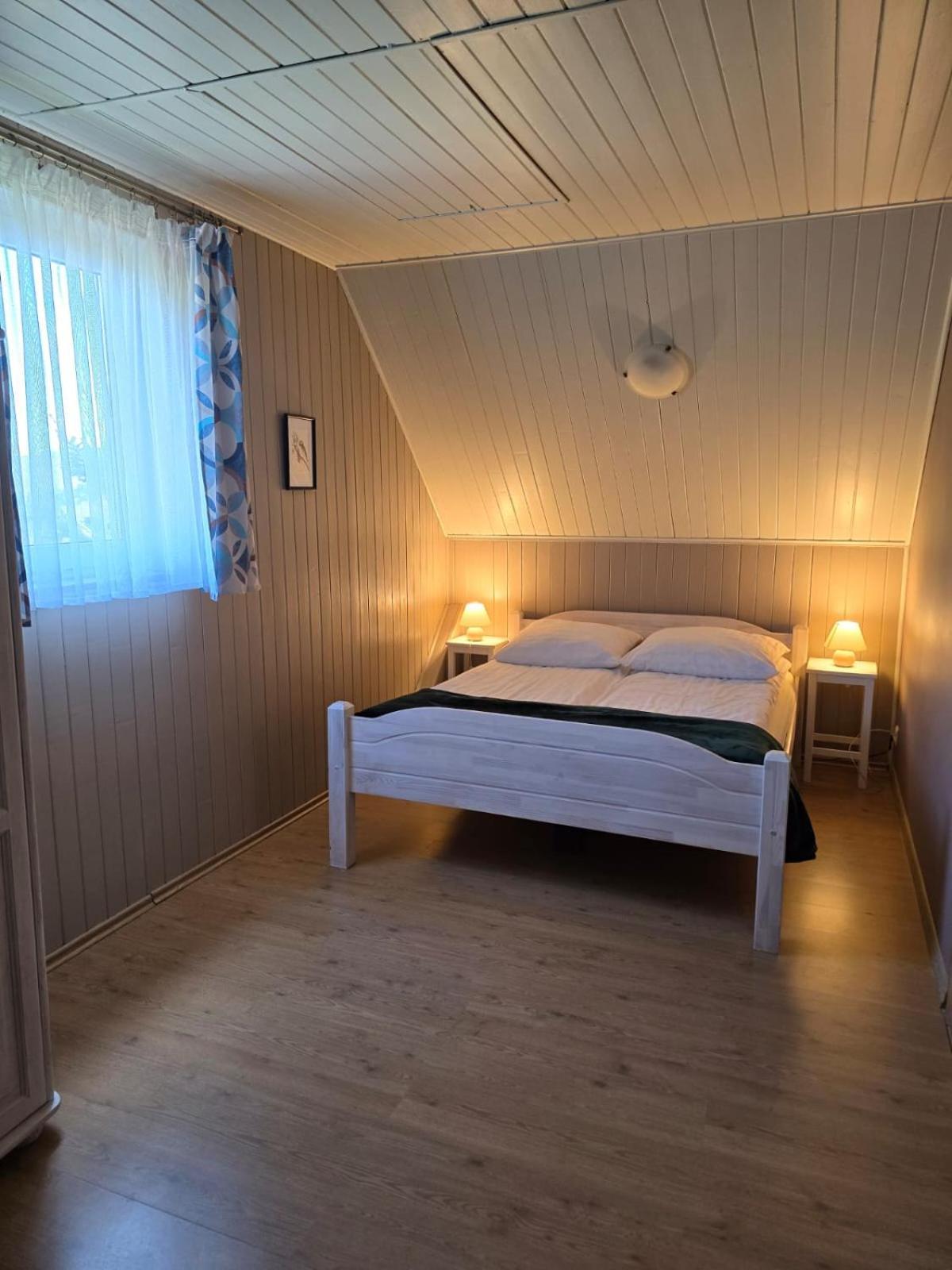 Domek Na Hrobaczej - Jacuzzi&Sauna Międzybrodzie Bialskie Exterior foto